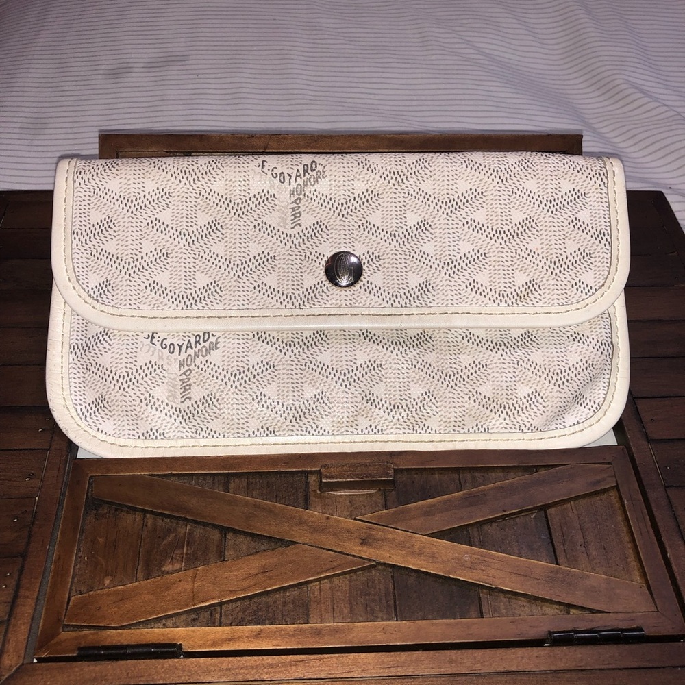 Authentic Goyard wallet
